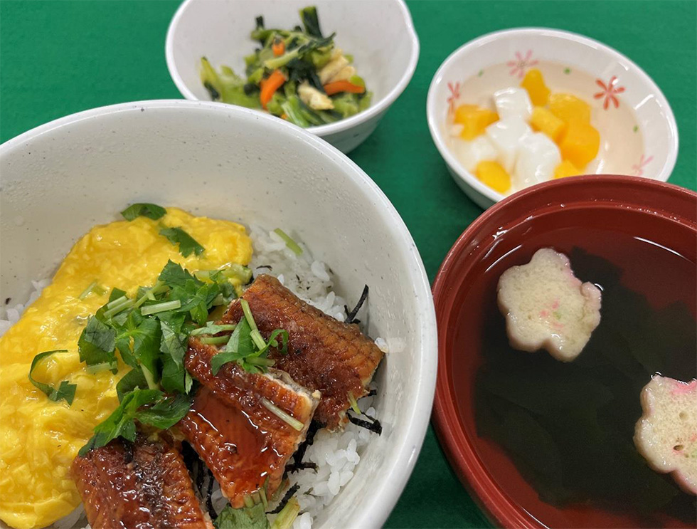 うなたま丼